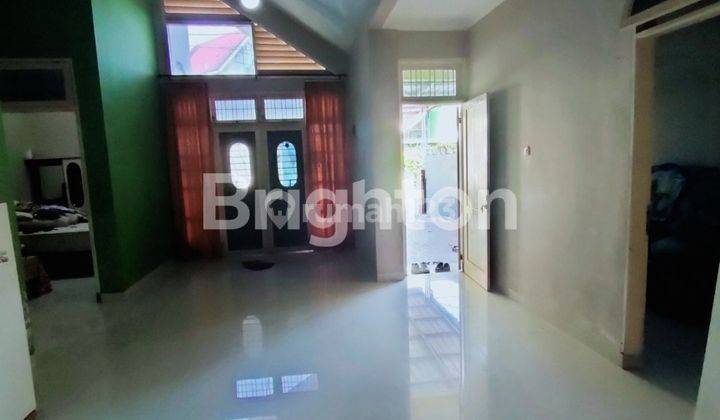 Rumah Villa 2 lantai di kompleks citra Wisata Medan Johor. 2