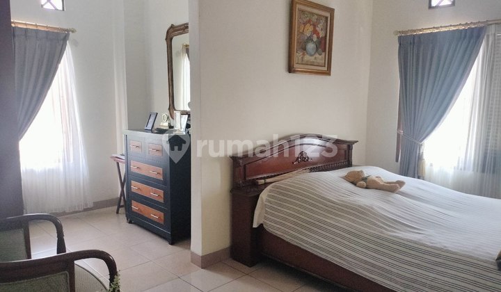 Rumah Mewah Hook Dalam Perumahan Besar 2