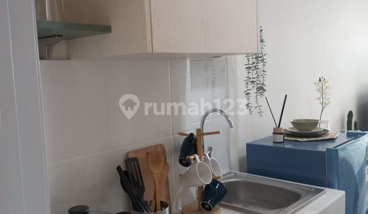 Flood-free apartment near Kebun Jeruk toll and Pondok Indah Flood-free apartment near Kebun Jeruk toll and Pondok Indah