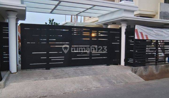 Rumah modern di kodau jati mekar dekat jati bening pondok gede bekasi 1