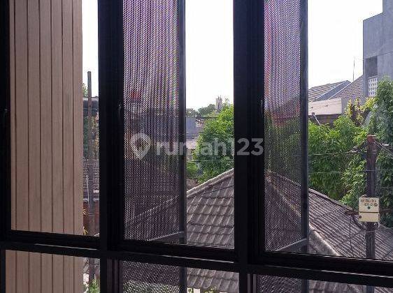 Rumah baru 2 lantai dalam perumahan rawamangun 1