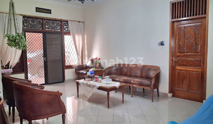 Rumah Hook Dalam Perumahan Deket Tol dan LRT Jatiwaringin 2