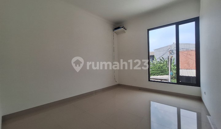 Rumah Scandinavian 2 Lantai Semi Furnised di Jati Asih 2