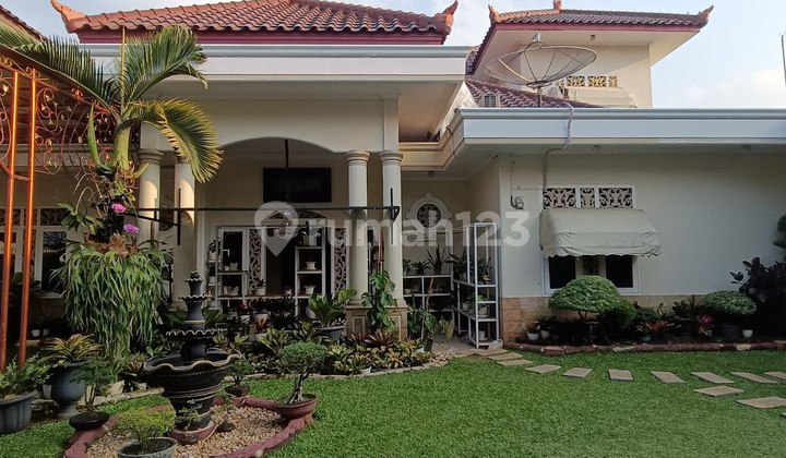 Rumah Mewah Furnised Deket Toll Cibubur