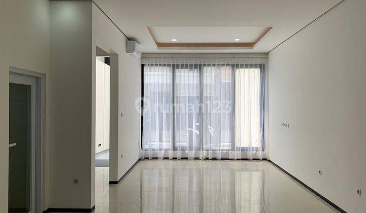 Dijual Rumah Baru di Pluit Permai 3 Lantai SHM 2