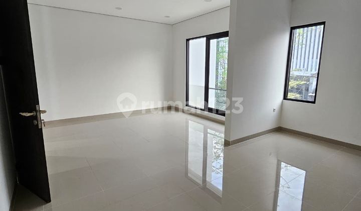 Dijual Rumah Brand New di Sunter Agung, Luas 7X14m. Row Jalan Lebar