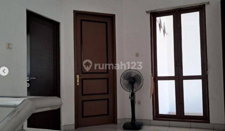 Dijual Rumah Permata Buana SHM Nego 3 Kamar Tidur 2