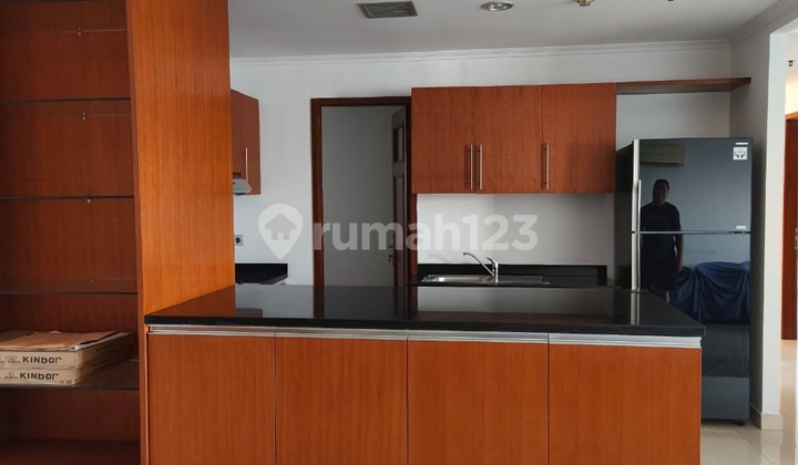 Dijual Apartemen Menara Marina Pantai Mutiara. 3 Bedroom Siap Huni