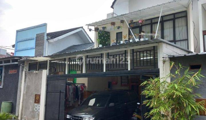 Rumah 2 lantai kedaung ciputat tangerang  selatan 1