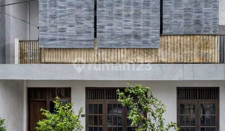 Jual Rumah Hitung Tanah di Tomang Jakarta Barat Cocok Dijadikan Kos Kostan