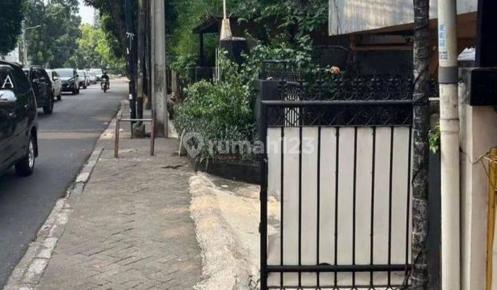 Dijual Rumah Hitung Tanah di Kebayoran Baru Cocok Buat Cafe 2