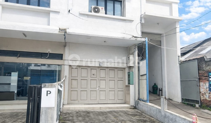 For Rent: Shop House Facing Main Road in Puri Indah, West Jakarta 2