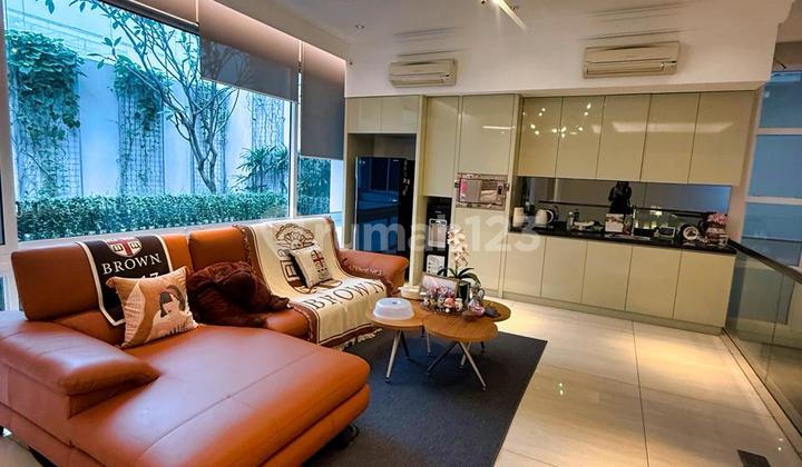 Luxury House Rental in Ring 1 Menteng, Central Jakarta Luxury House Rental in Ring 1 Menteng, Central Jakarta