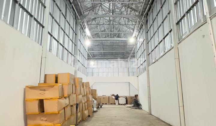 For Rent Newly Renovated Ready-to-Use Warehouse in Tambora, West Jakarta