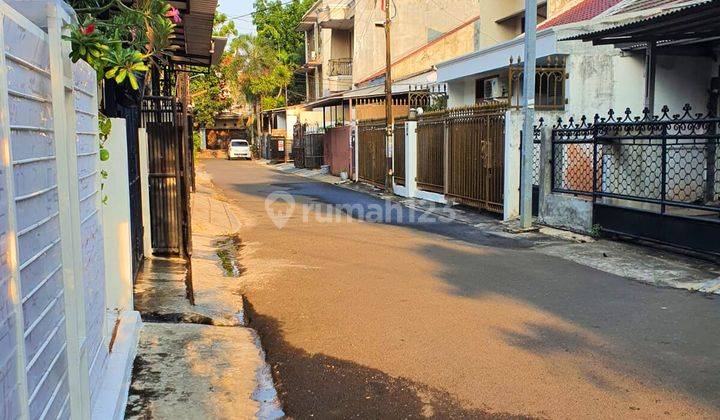 Dijual Cepat Rumah Hitung Tanah di Puri Indah Jakarta Barat 2