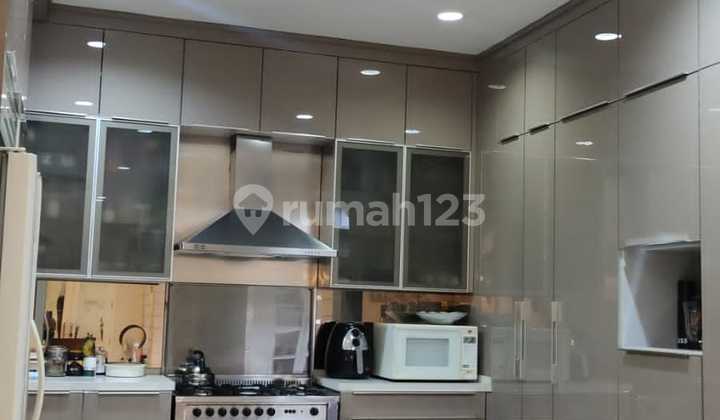 Luxury House for Rent in Menteng Ring 1 2
