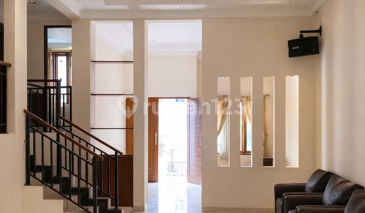 House for Rent in Permata Buana, West Jakarta 2