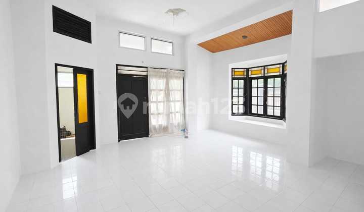 Jual Cepat Rumah Harga di Bawah NJOP di Kembangan Nempel Permata Buana