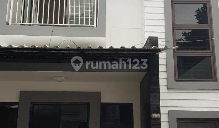 For Sale Fast House In Kembangan West Jakarta