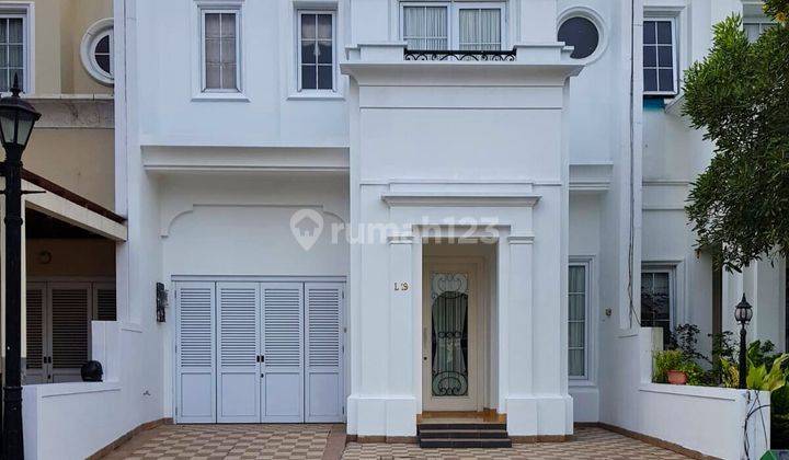 Dijual Rumah di Casa Goya Residence Kebon Jeruk 1