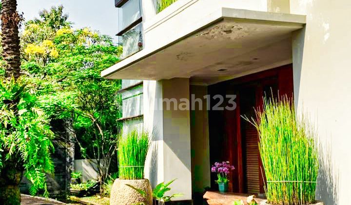 Jual Rumah Hook Mewah Di Intercon Jakarta Barat Jual Rumah Hook Mewah Di Intercon Jakarta Barat