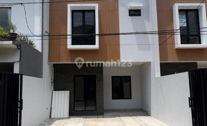 Dijual Rumah Brand New di Meruya Selatan 1