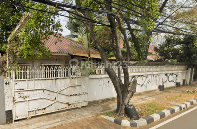 Disewakan Rumah di Menteng Jakarta Pusat 2