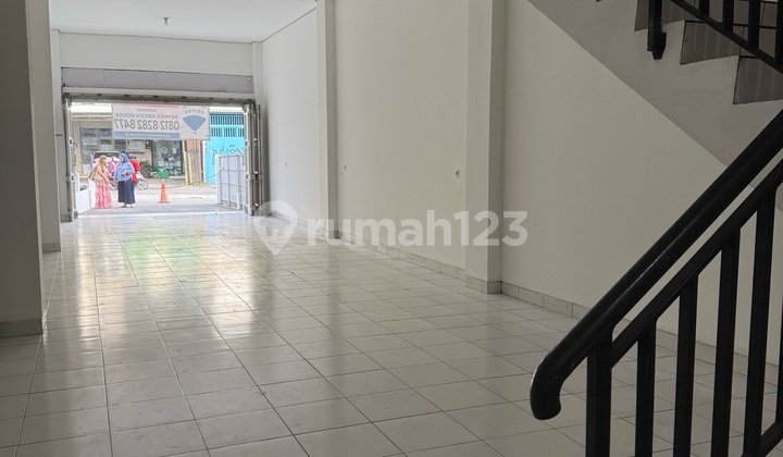 Cheapest Fast Rental Ruko Facing Main Road in Puri Indah West Jakarta