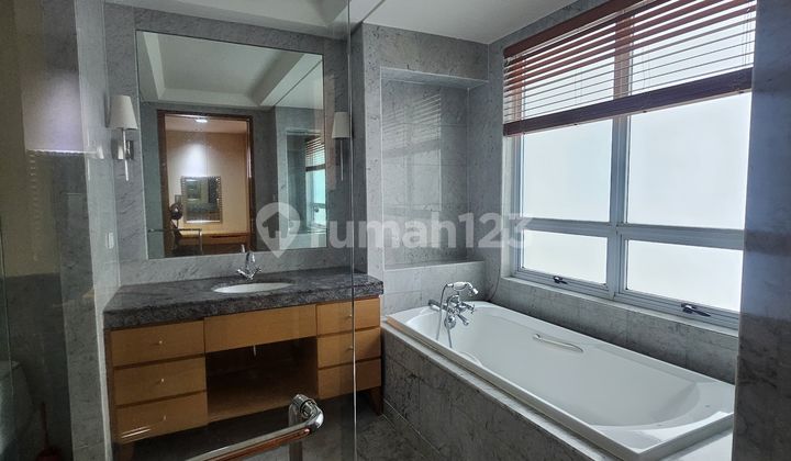 Disewa Apartemen Pakubuwono Residence 2+1Br Uk203m² At Jakarta Selatan 2