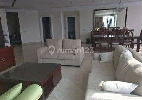 Disewa Apartemen Simprug Terrace 4 Br Uk 228 M2 Best Location At Jakarta Selatan  1