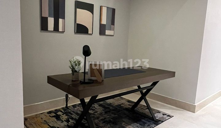 Dijual Apartemen Regent 3br uk 251m2 Furnsihed Elegant at Jakarta Selatan  2