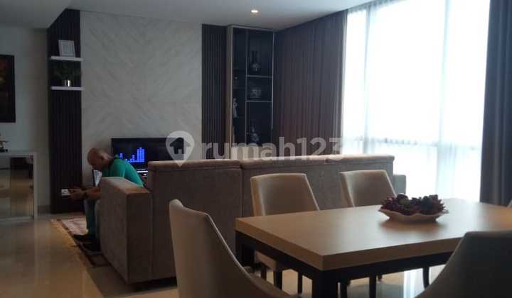 FOR RENT CASA DOMAINE APARTMENT 3 bedrooms Full Furnished in Central Jakarta
