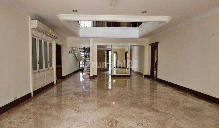 Disewakan Rumah Jln Opal , Permata Hijau Uk 562 sqm 6bedrooms at Kebayoran Lama, Jaksel 1