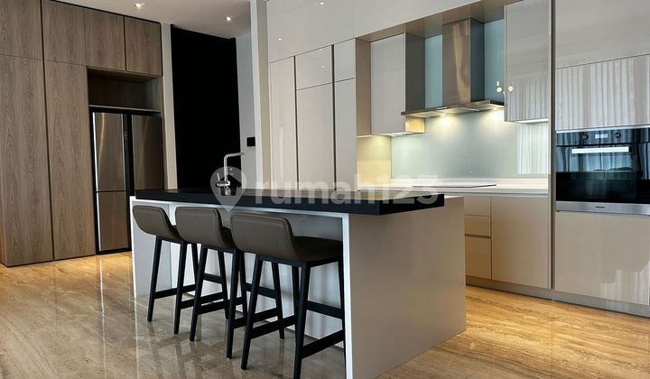 For Sale Lavie All Suites 3+1 Bedroom Apartment 221m² in Kuningan Setiabudi, South Jakarta 2