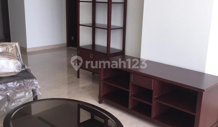 DIsewa APARTEMEN PAKUBUWONO HOUSE 2+1BR UK 165 sqm furnished Brand New At Jakarta Selatan  2