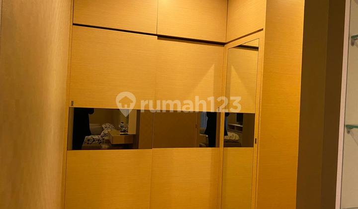 Apartemen Residence 8 SCBD DIJUAL 3br uk 180m2 Furnished at Jakarta Selatan 2