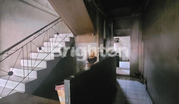 RUKO STRATEGIS DI PUSAT KOTA DEPOK DEKAT 2