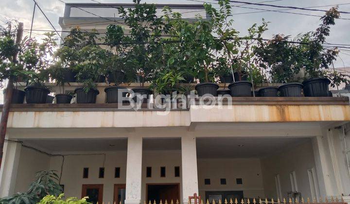 RUMAH 2 LANTAI DI TOLE ISKANDAR 1