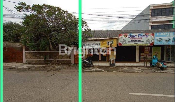 RUMAH PINGGIR JALAN RAYA DEKAT STASIUN KERETA 1