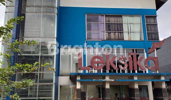 GEDUNG BESAR KOMERSIAL BISA BUAT KANTOR DAN RUANG SERBAGUNA DI LENTENG AGUNG 1