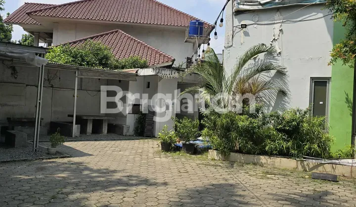 GEDUNG LOKASI STRATEGIS DI JAKARTA TIMUR