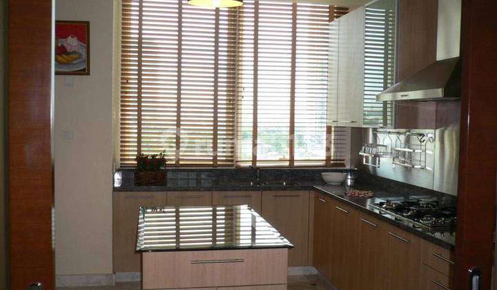 Dijual Apartemen The Peak Tower Regis Fully Furnished 2