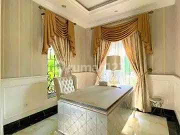 Rumah Mewah, Tinggal Bawa Koper Saja di Kebayoran Bintaro 2