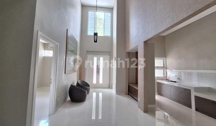 Rumah Baru Renovasi di Cluster Mahagoni Park Graha Raya Bintaro 1