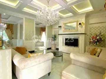 Luxury House, Just Bring Your Luggage in Kebayoran Bintaro