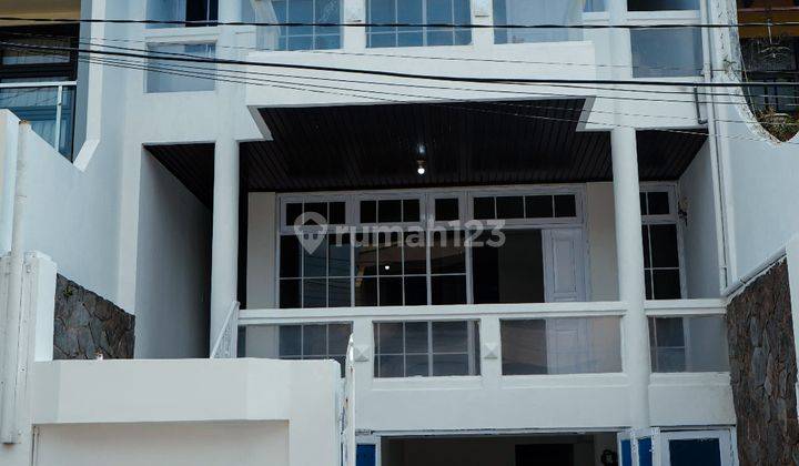 Harga Bagus Rumah 2.5 Lantai Di Sari Mekar Sarijadi Bandung 1