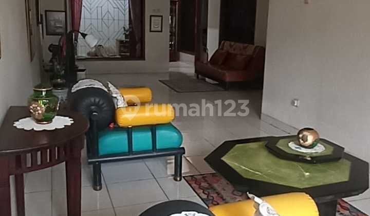 Rumah Nyaman 2 Lantai di Lokasi Strategis Pulo Mas Jakarta Timur