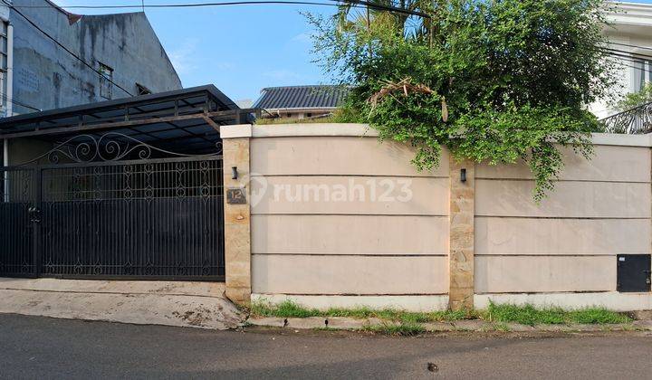 Rumah Cantik Di Jl. Pembangunan Bintaro Jakarta Selatan SHM 1