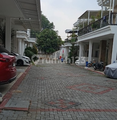 Rumah The Royal Bintaro Dijual Melalui Lelang  2