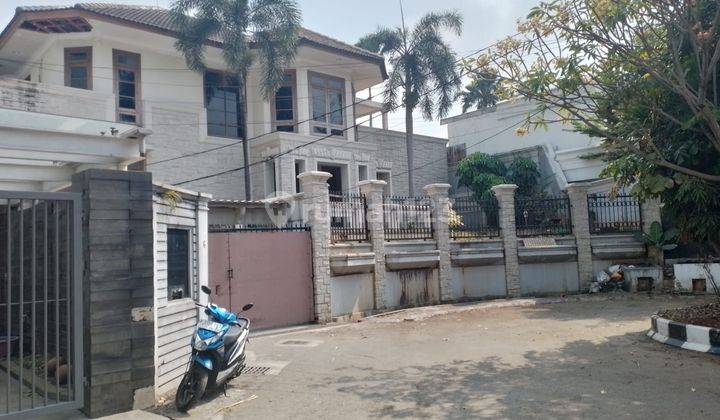 Rumah dijual murah Lantai2  Ampera sangat strategis 2